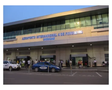 Quatro de Fevereiro International Airport